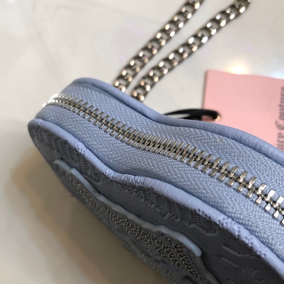 Juicy Couture Blue Star Royal Juicy Heart Zip Around Wristlet NWT - Picture 13 of 16